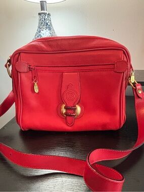 Rare Vintage BALLY Red Leather Camera Crossbody Bag - Excellent Condition